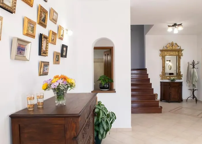 Holiday home Polixeni's House *