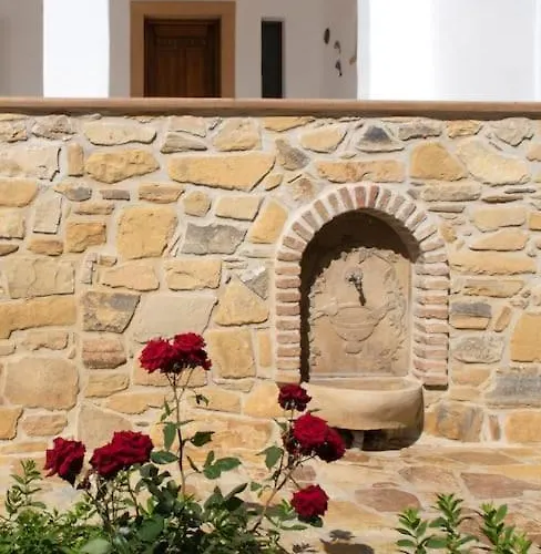 بيت للعطل Polixeni's House