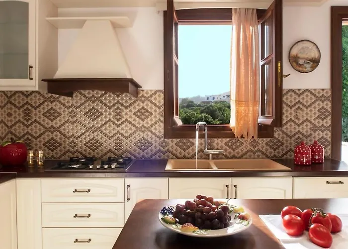 بيت للعطل Polixeni's House *